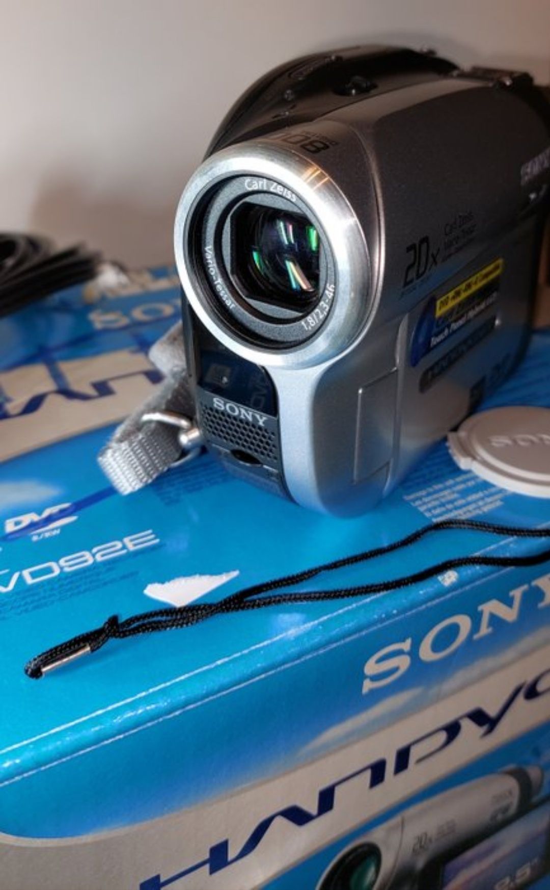 Sony DCR-DVD92E Handycam