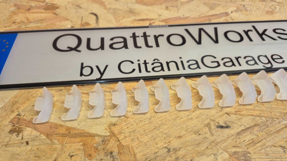 Casquilhos ORIGINAIS AUDI/VW para os bancos-ULTIMAS UNIDADES ORIGINAIS