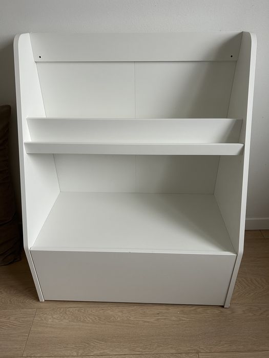 Regał Ikea Bergig
