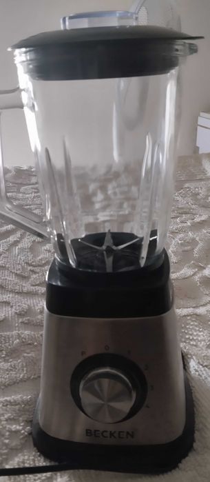 Trituradora para batidos e afins