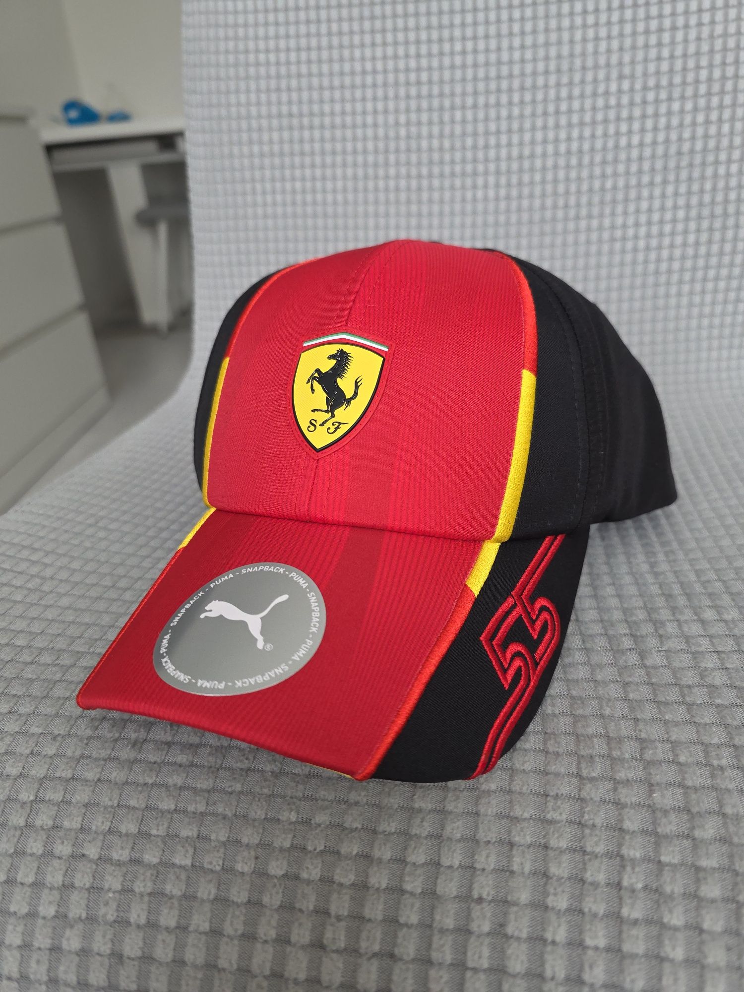 Czapka Carlos Sainz 2023, Scuderia Ferrari, Puma, F1, Formula 1
