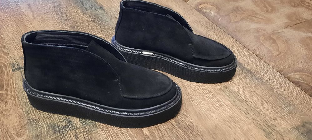 Продаются Лоферы