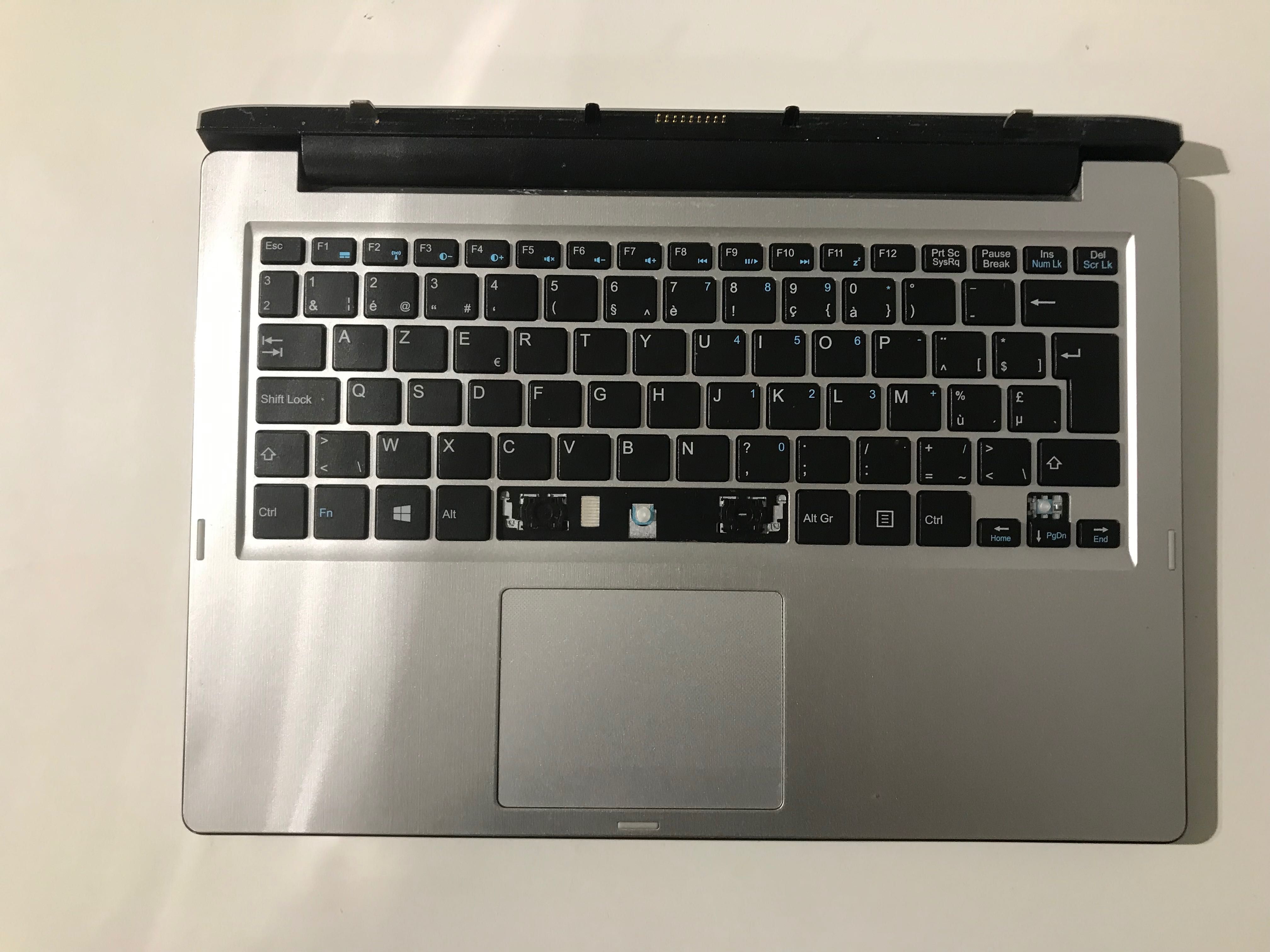 OKAZJA!!! Laptop z wyciąganym i dotykowym ekranem Medion Akoya E2212T