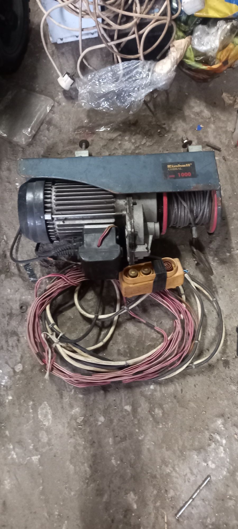 Електричний тельфер Einhell 1000 кг