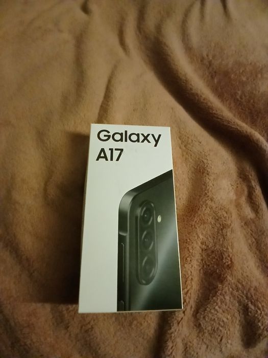 Продам телефон самсунг гелексі А17 на 8/256 GB памяті