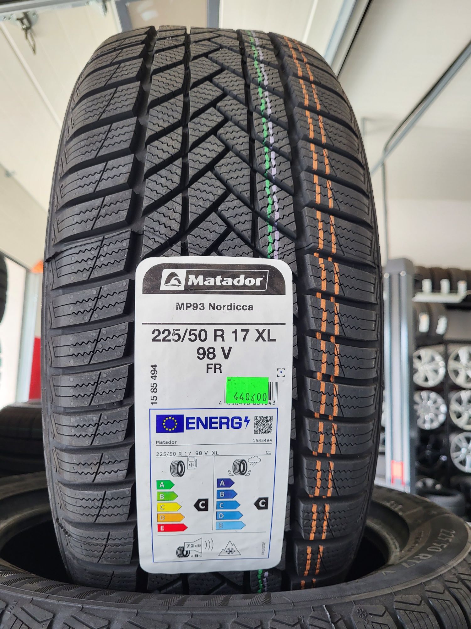 Opony zimowe 225/50R17 98V XL Matador Nordicca MP93 gr Continental !