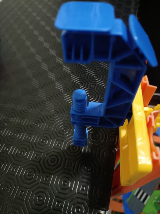 Pista hotwhells vertical