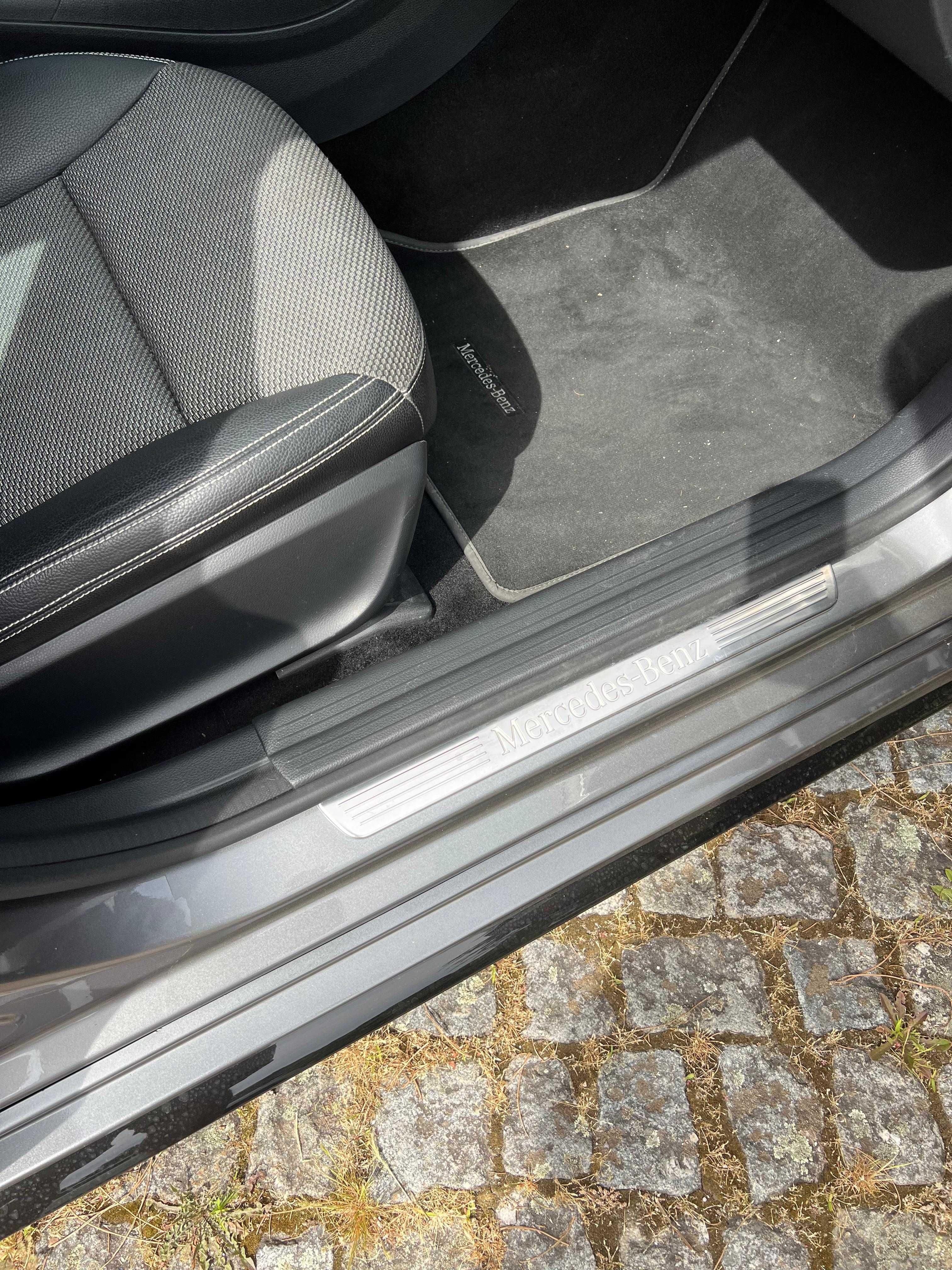Mercedes-Benz CLA 180d