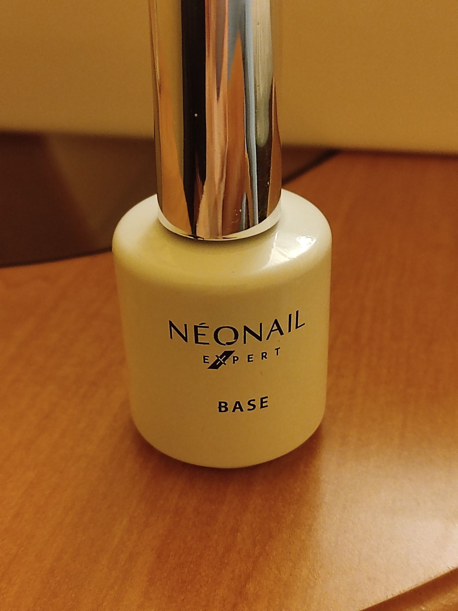 Nowy lakier hybrydowy neonail cover base protein cream beige 7460 baza