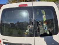 Szyba tyl vw caddy