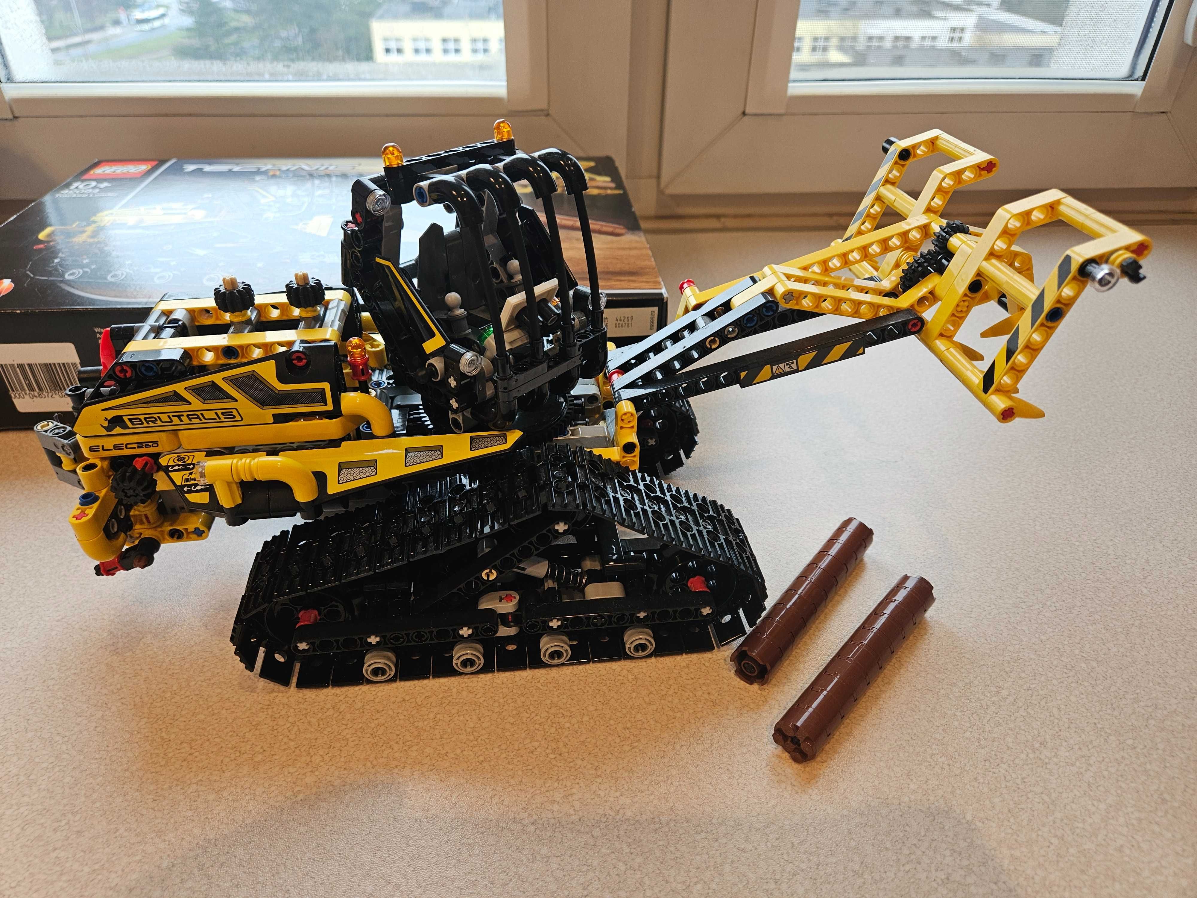 Koparka ładowarka gąsienicowa Lego 42094 traktor leśny