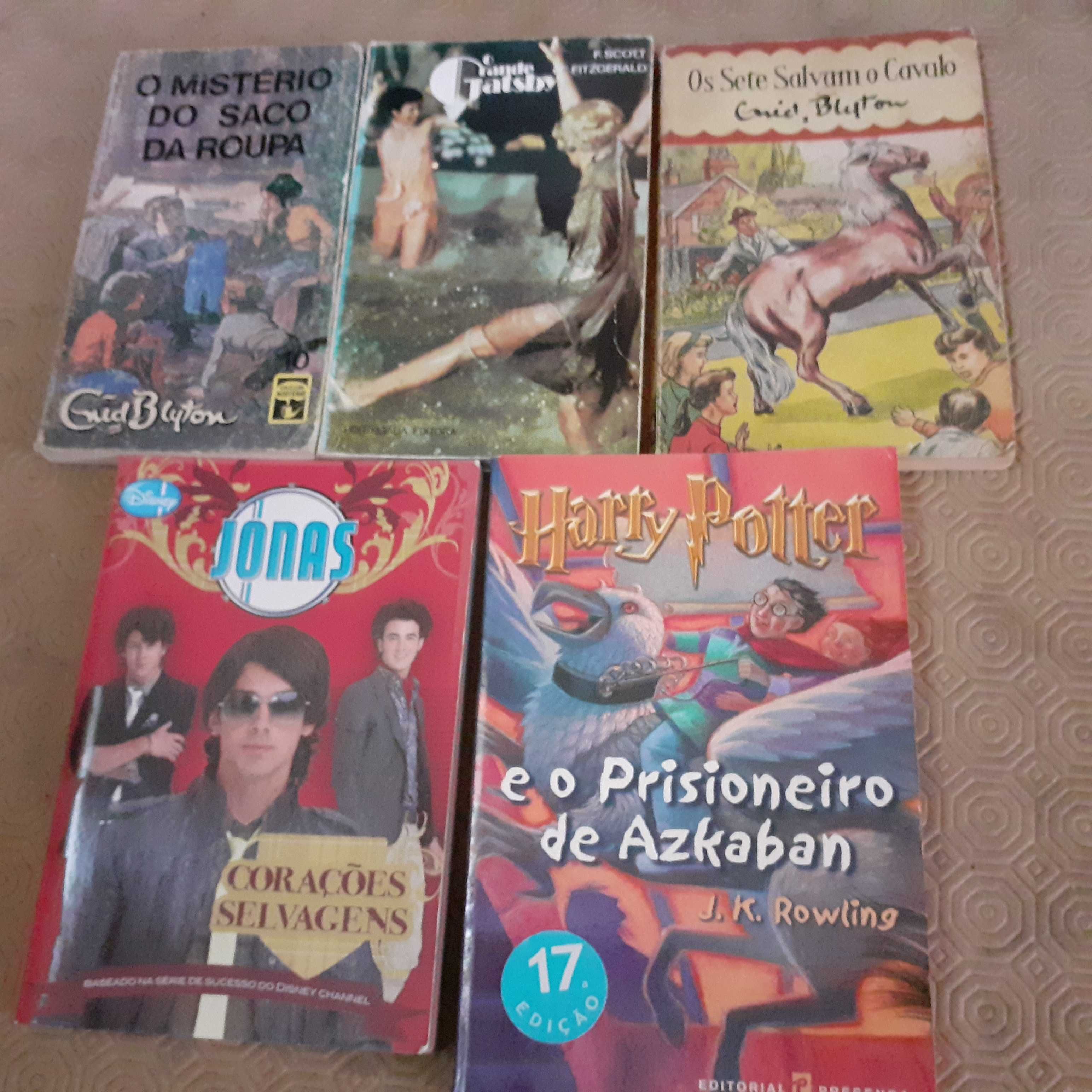 Leslie Silbert,Nikos Kazantzaki, Enid Blyton,Graham Greene, e outros