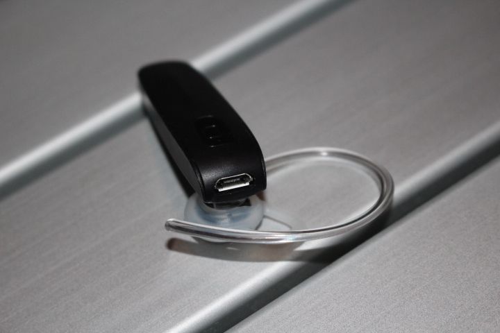 bluetooth гарнитура для мобильного телефона. блютуз гарнітура смартфон