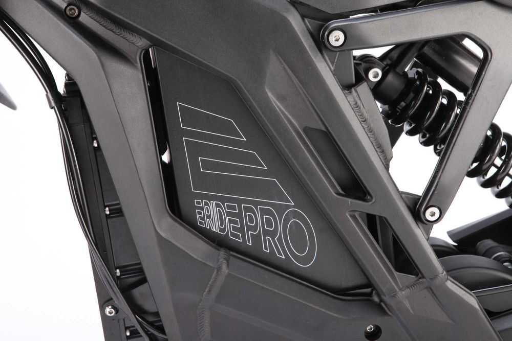 Nowy! E Ride Pro SR najmocniejszy motocykl elektryczny w swojej klasie