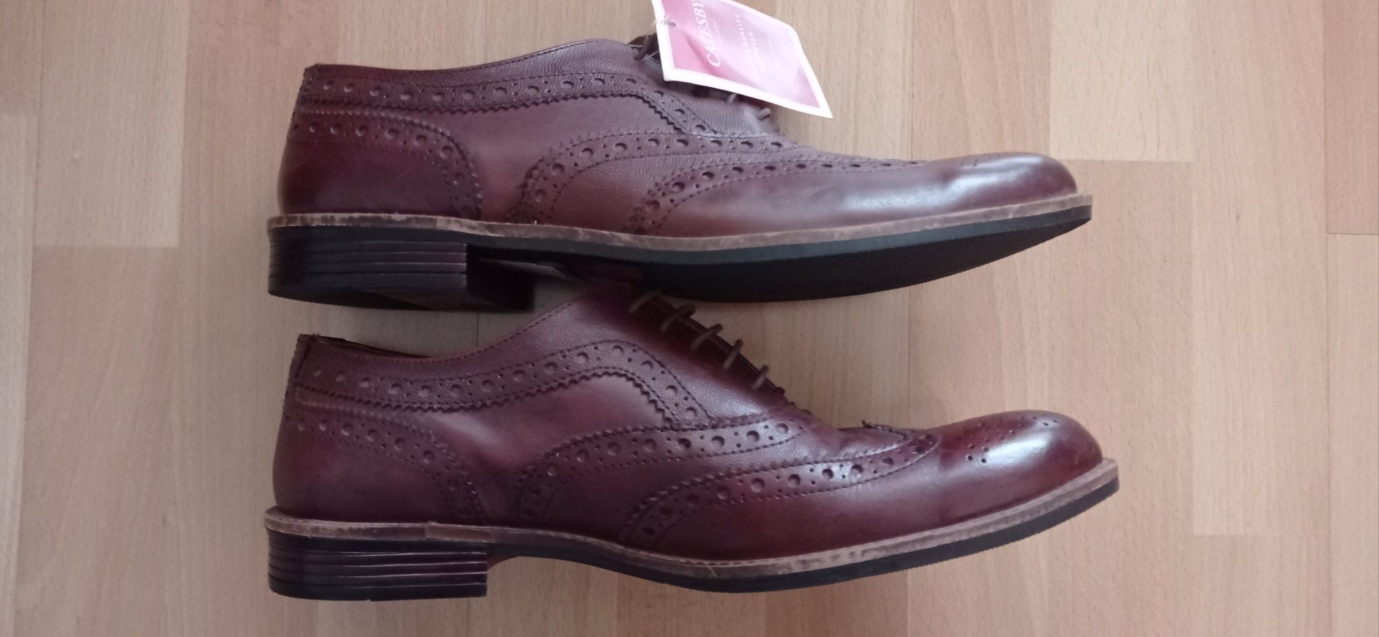 Buty wizytowe męskie skórzane brązowe rozmiar 45 nieużywane