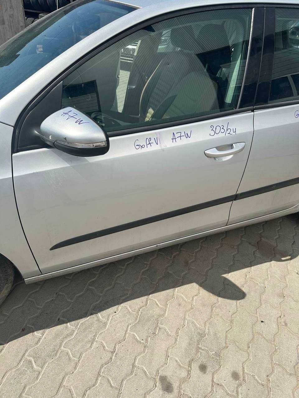 Двері передні та задні Golf6 хечбек 2009-2014 A7W