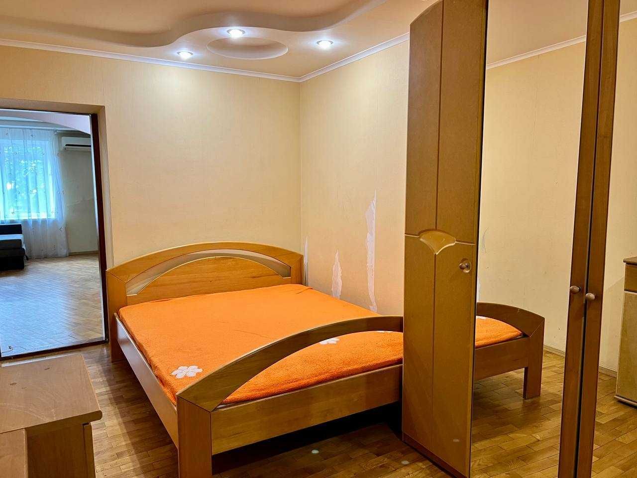 Продам 3х комнатную квартиру район "Ромакса"