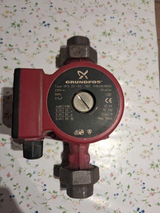 Grundfos ups 25-10 pompa cyrkulacji