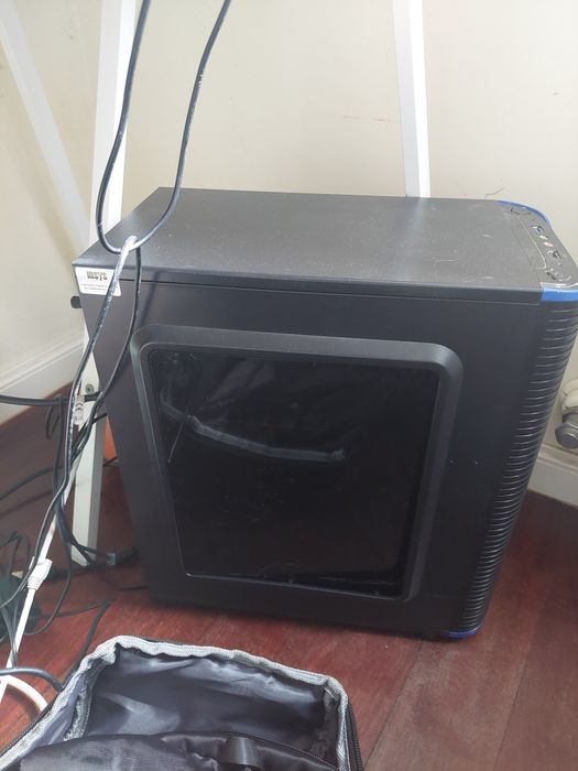 Computador Insys AMD Ryzen 5 1400