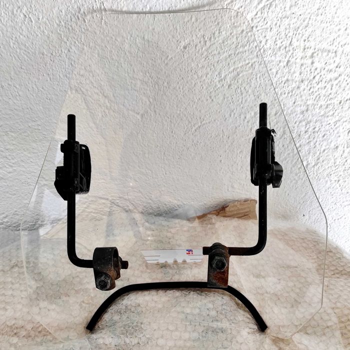 Para-brisas universal para moto
