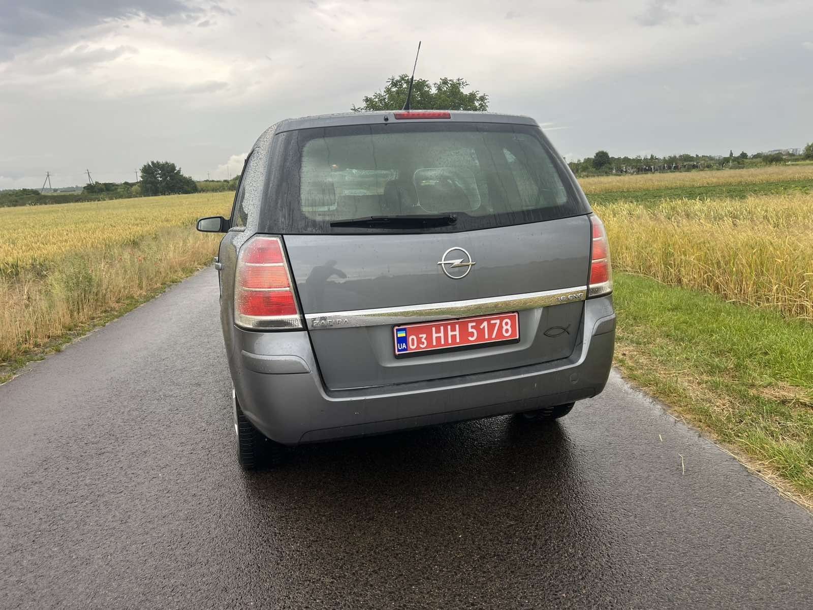 Opel zafira B 1.6 бензин 2006 рік свіжа метан газ cng