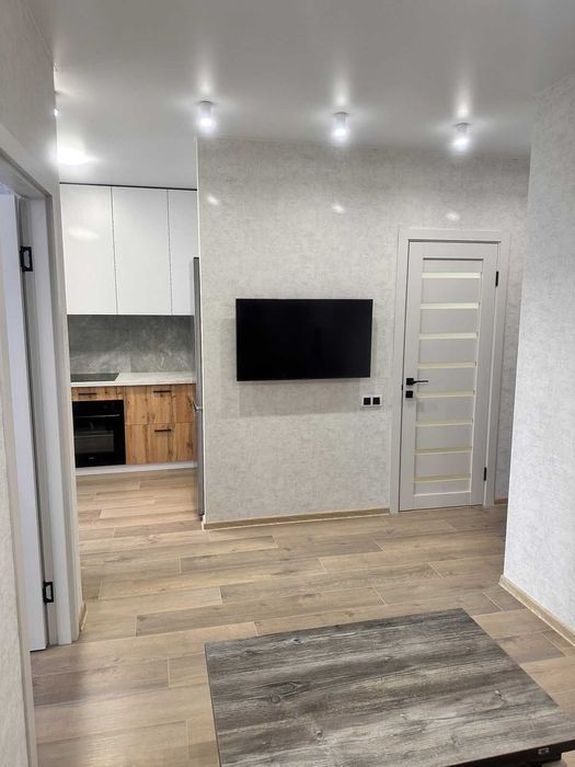 LS8 ЖК Гідропарк Продам квартиру 38м2