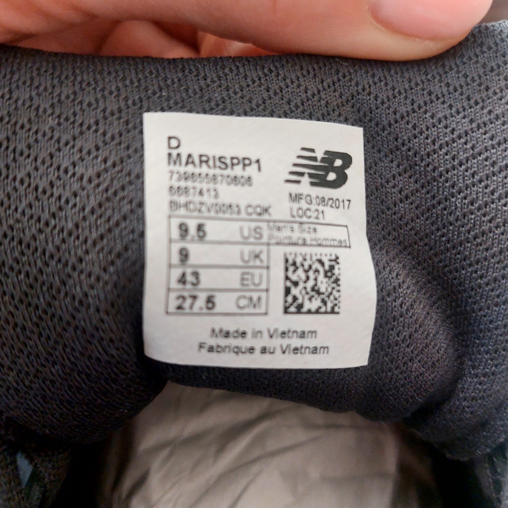 Чоловічі кросівки   New Balance Arishi MARISPP1 43