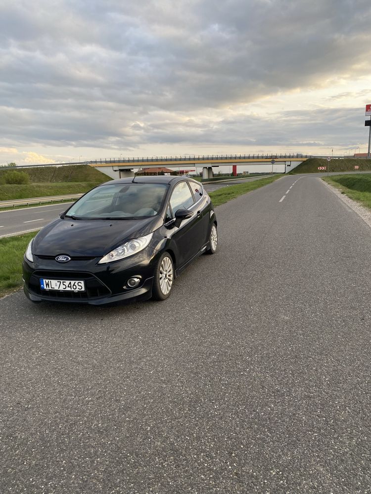 Ford fiesta 1.6 120km