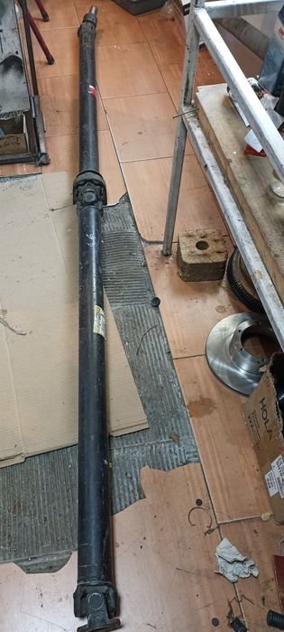 Вал карданний на газель довга база.Дліна-260 см.Ціна 10000грн.Переказ