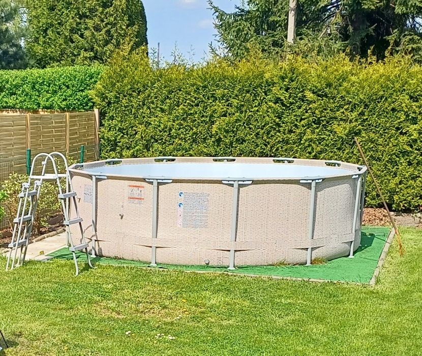 Basen ogrodowy !