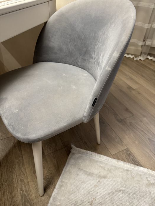 Крісла 4шт мягкі кухонні гостьові