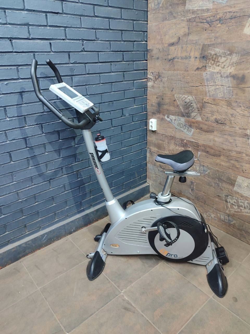 Велотренажер Hammer Cardio XT6 BT