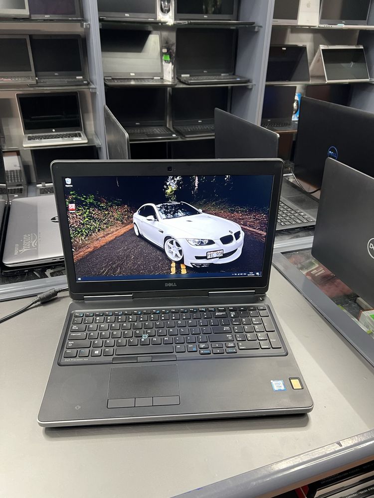 Мощный профессианальный ноутбук dell