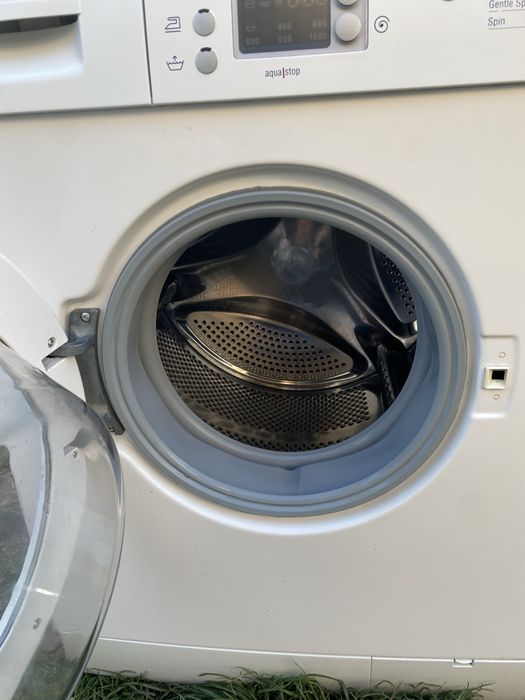 Пральна машина Bosh Maxx6.