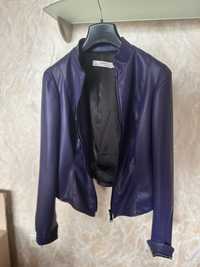 Трендова жіноча Куртка, Omai, Італія - еко шкіра