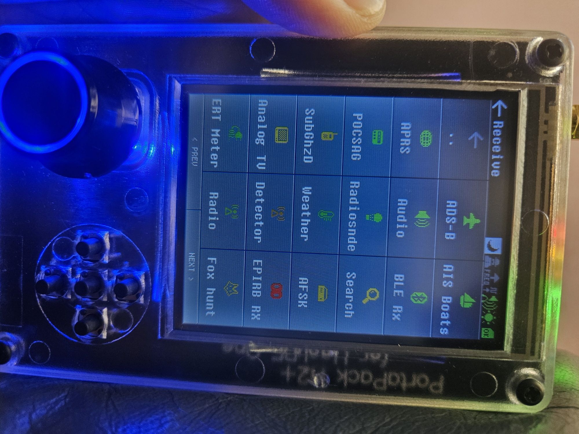 HackRf Portapack H2+ trx transceiver ssb aprs adsb spoof gps bluetooth