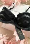 Cena z metki 170zł. Intimissimi 80B nowy (z metką) piękny biustonosz