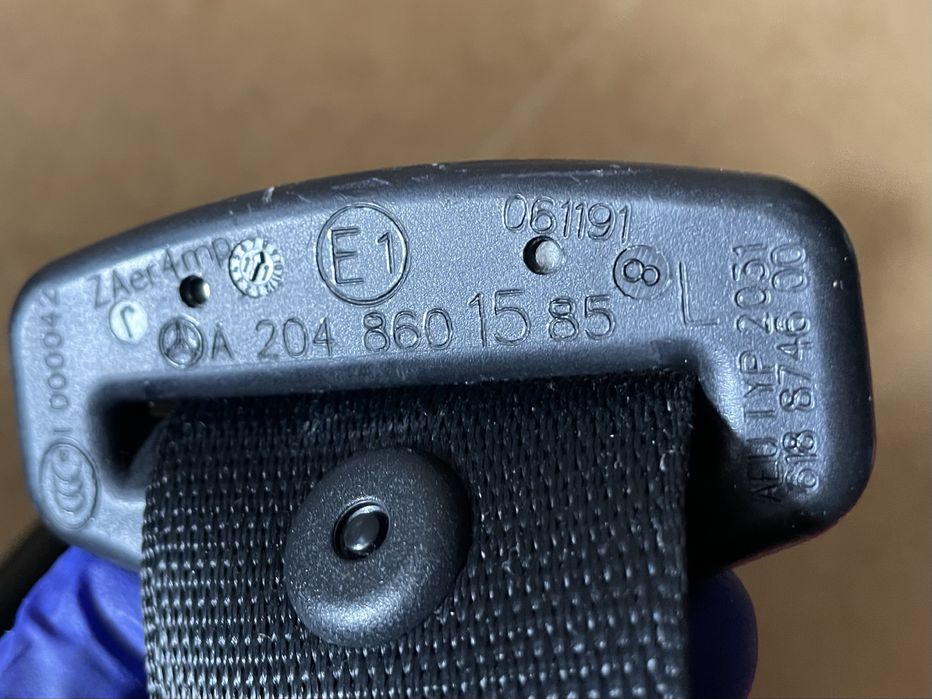 Pas pasy bezpieczenstwa przod tyl prawy lewy C klasa w204 lift