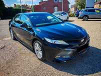 Прокат машин в Киеве автопрокат аренда авто Toyota Camry 70 посуточно