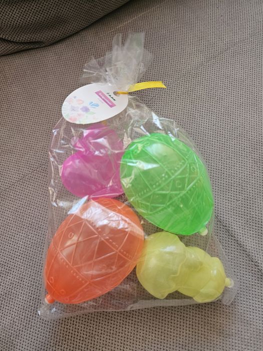 Śmigusówki psikawki na wodę zabawki, lany poniedziałek, śmingus dyngus