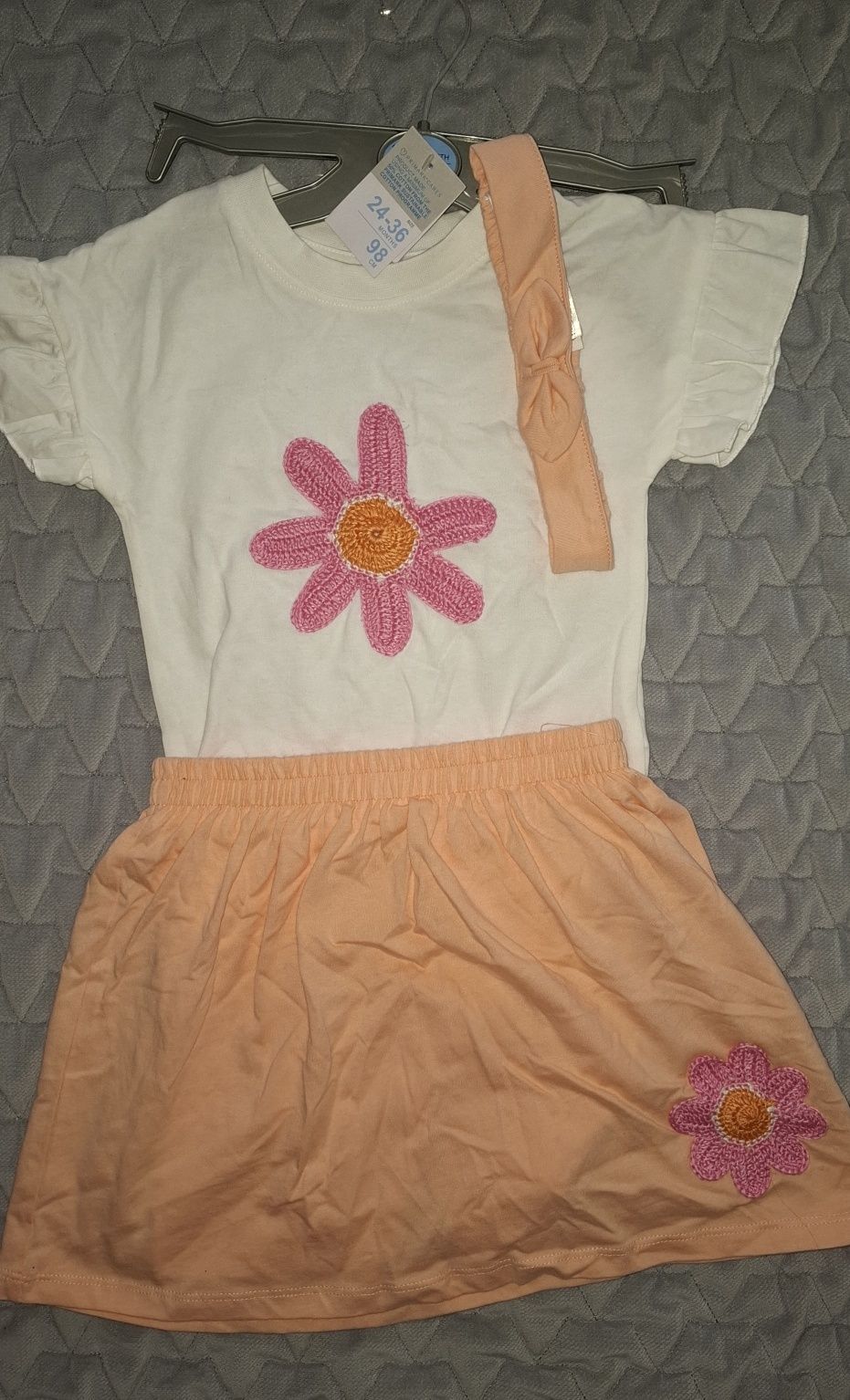 Komplet 3 częsciowy r. 98 primark