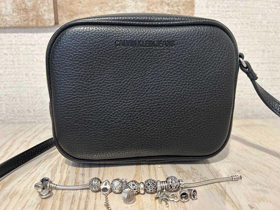 Сама популярна модель сумочки камери  від Ск