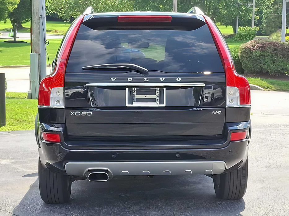 Volvo XC90      2013