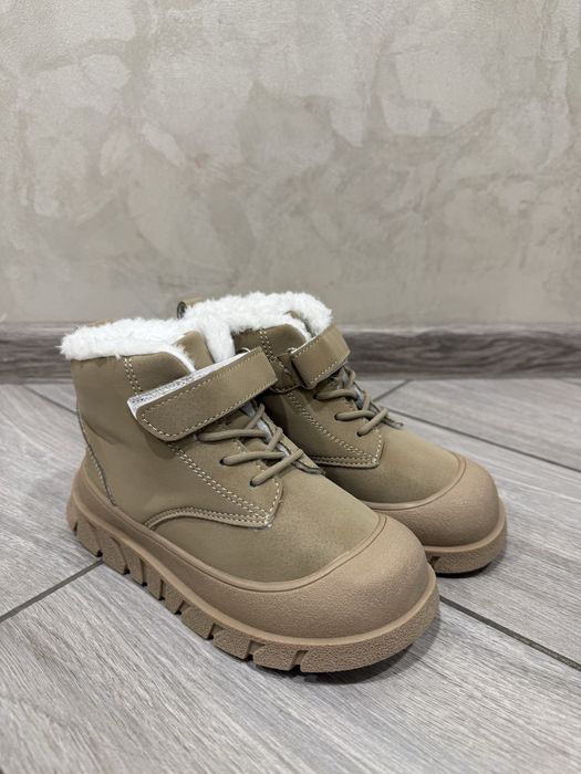 Зимові черевики 29р (19,2см)