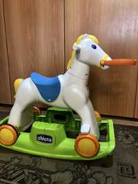 Лошадь-качалка chicco с колёсиками