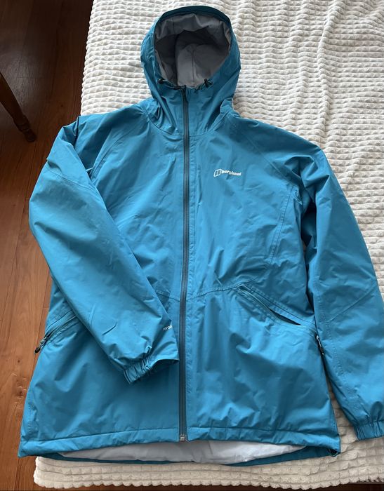 Куртка berghaus deluge jacket