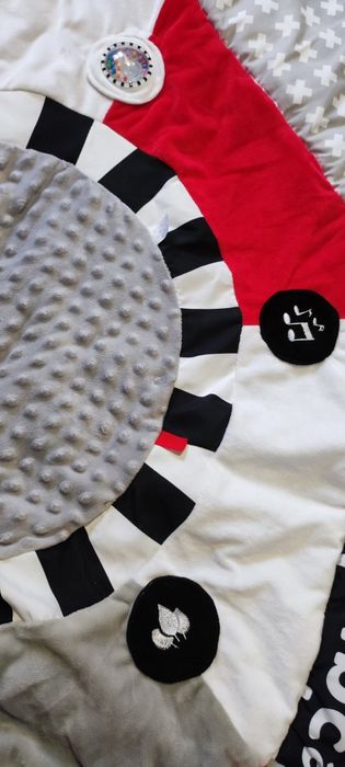 Mata sensoryczna Canpol babies Czytaj opis