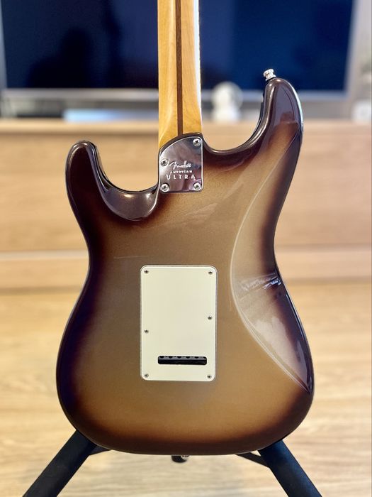 Fender American Ultra Stratocaster Mocha Burst