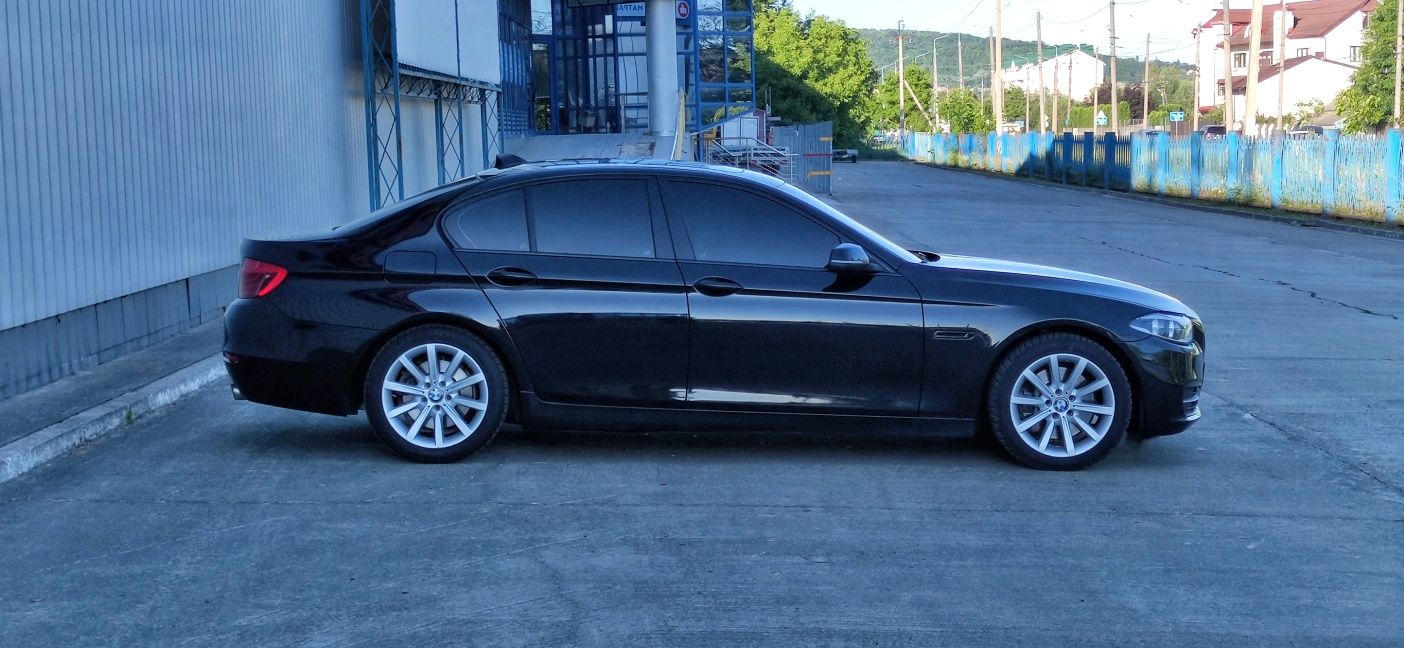 BMW F10 2014 restailing идеальное состояние