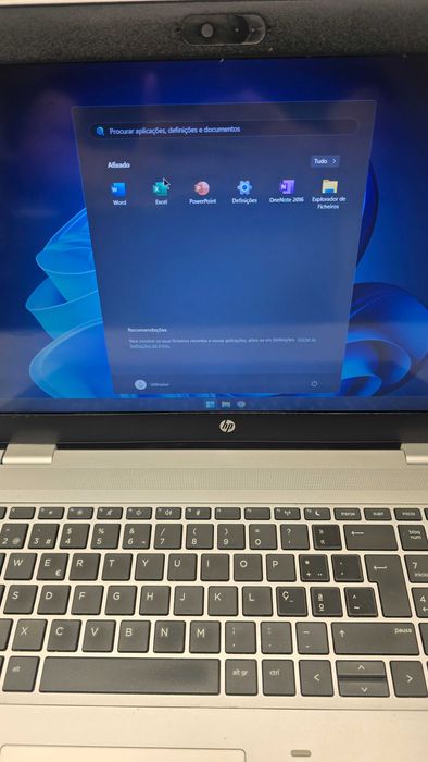 Portatil HP i5 8th gen, 8Gb RAM, SSD+HDD
